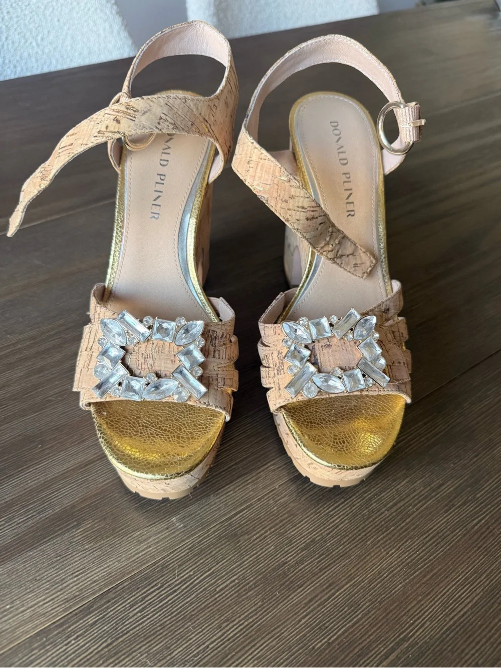 Donald Pliner Cork Crystal Platform Sandals Heels 8.5 NEW